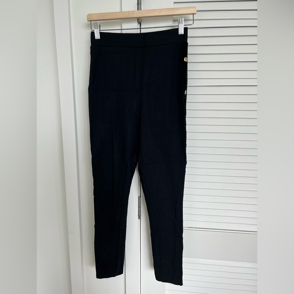 Very elegant gold studded leggings